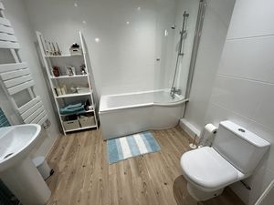 Photo 14- click for photo gallery